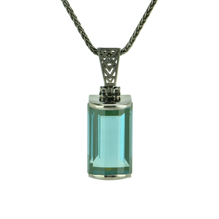 Paraiba Effect Spinel