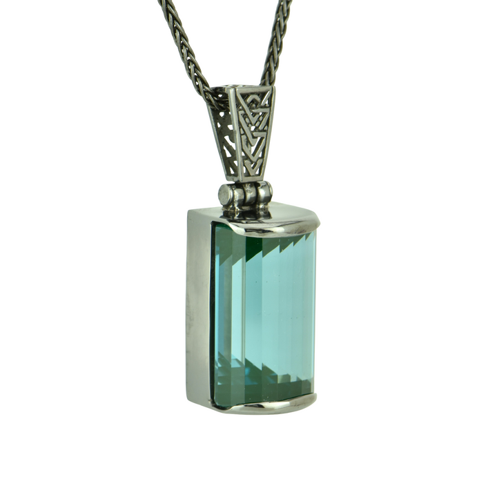 Paraiba Effect Spinel