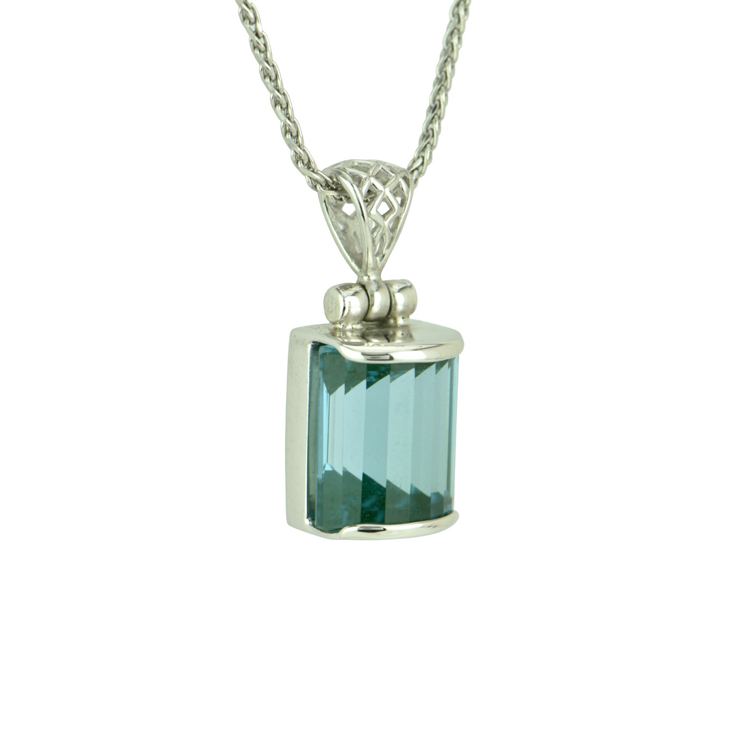 Paraiba Effect Spinel Pendant