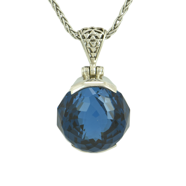Blue Green Spinel Pendant, Round Cut, set in Sterling Silver plated in White Rhodium