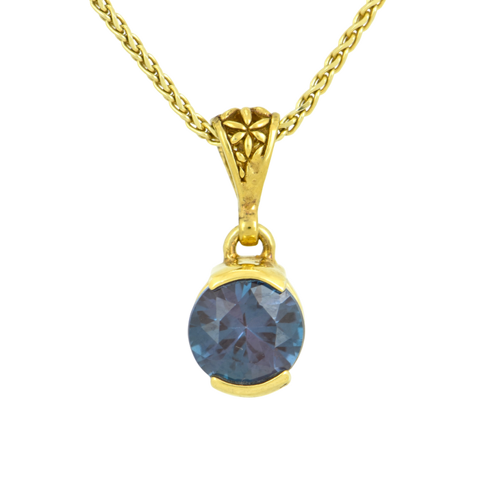 Alexandrite Chrysoberyl Pendant, Round Cut, set in Sterling Silver plated in Yellow Gold