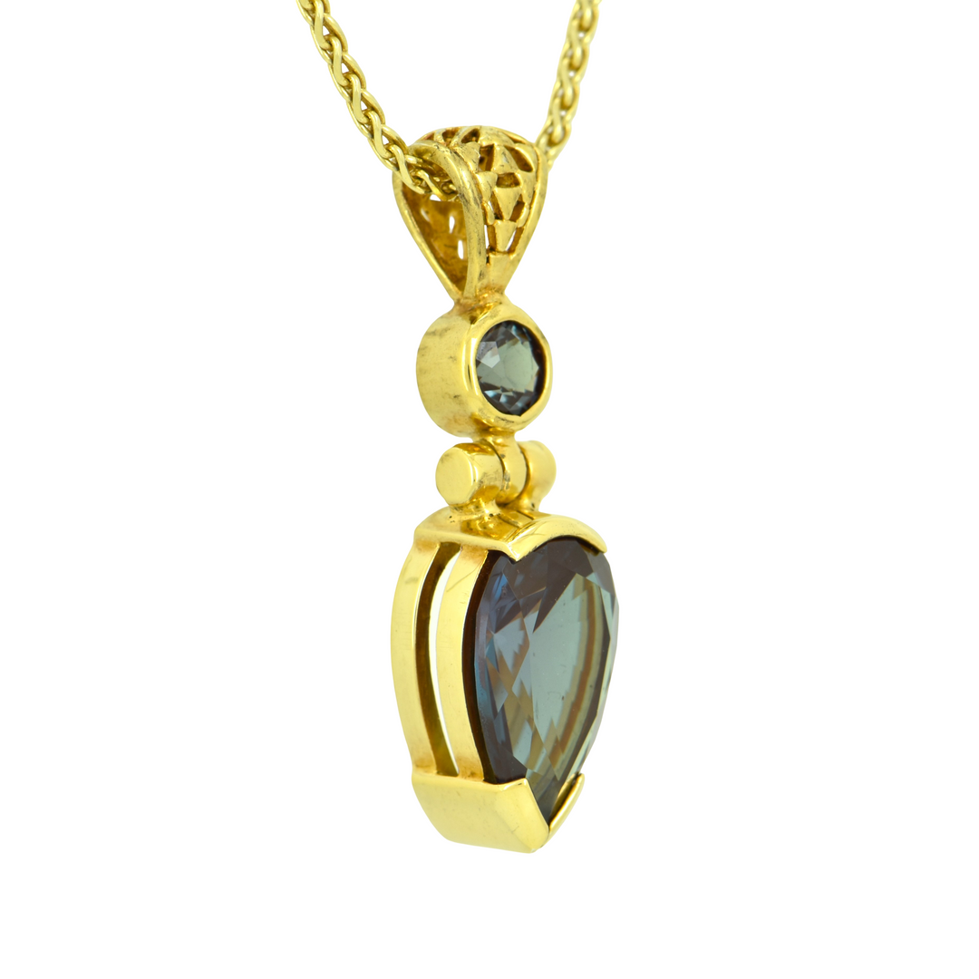 Alexandrite Chrysoberyl Pendant, Pear Cut, set in Sterling Silver plated in Yellow Gold