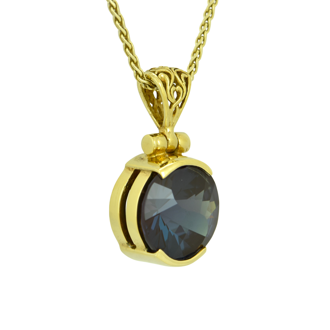 Alexandrite Chrysoberyl Pendant, Round Yin Yang Cut, set in Sterling Silver plated in Yellow Gold
