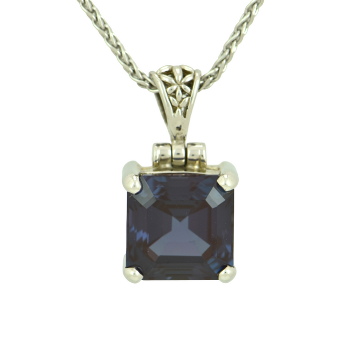 Alexandrite Chrysoberyl, Asscher Cut, set in Sterling Silver plated in White Rhodium