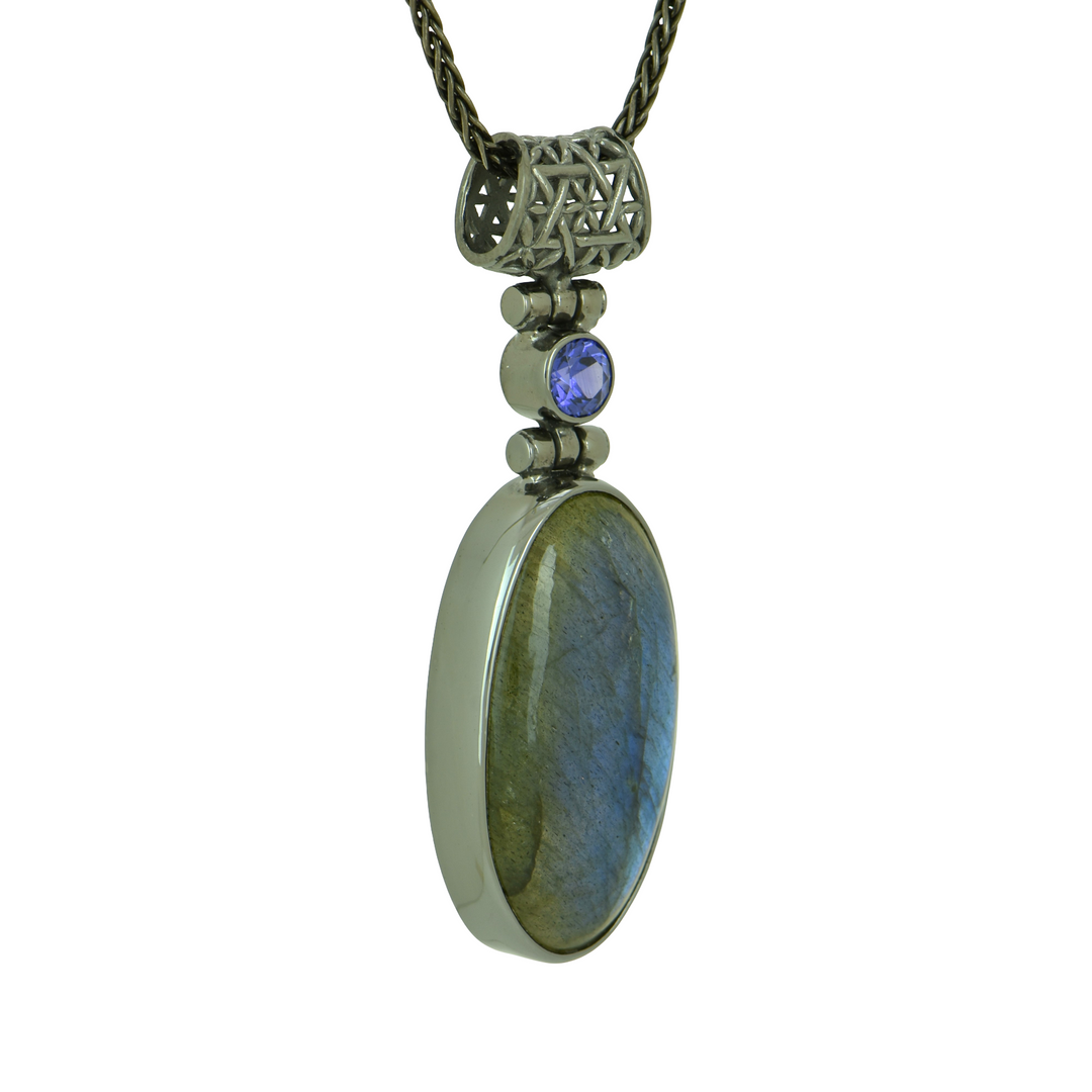 Labradorite Pendant