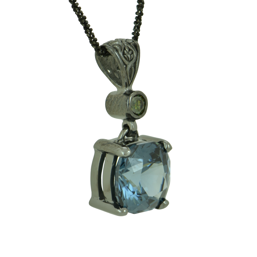 Platinum YAG Pendant