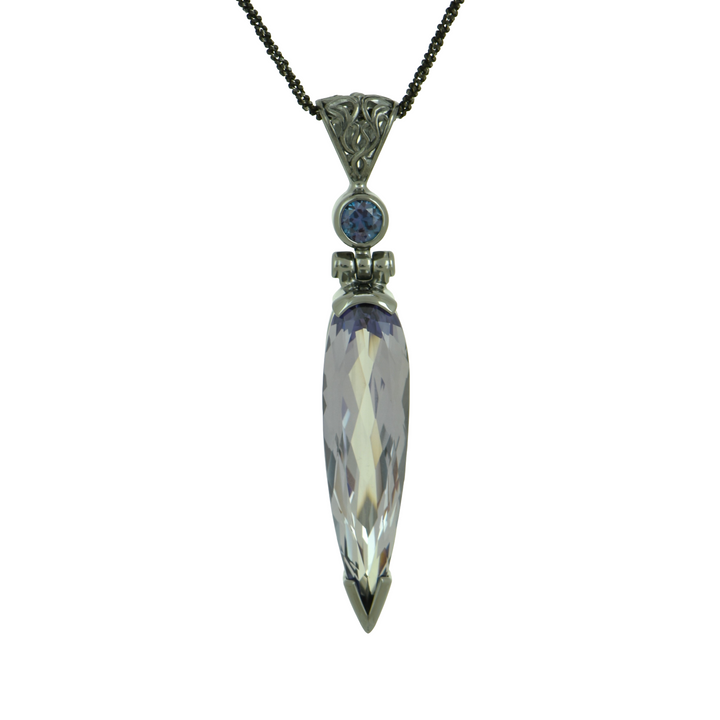 Alexandrite Effect Sapphire