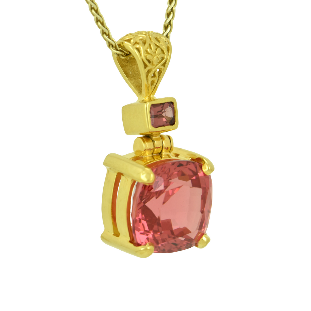 Padparadscha Pull Sapphire Pendant