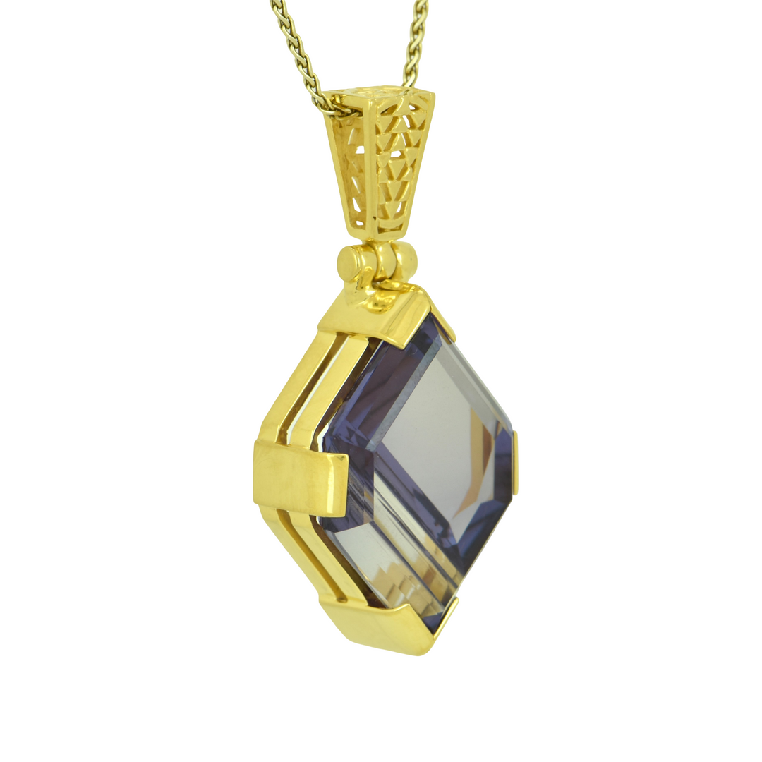 Alexandrite Effect Sapphire Pendant