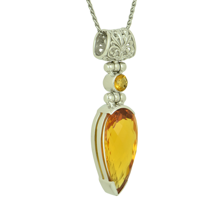 Cognac Sapphire Pendant