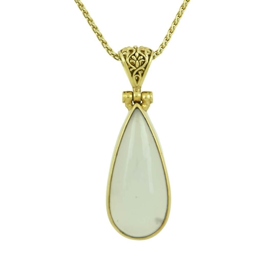 Chalcedony Pendant