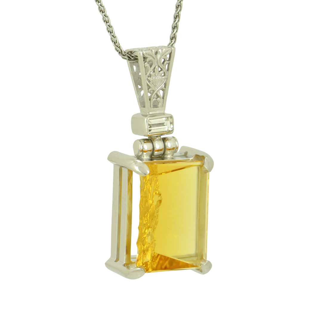 Angelic Reflections Golden Hydro Quartz Pendant