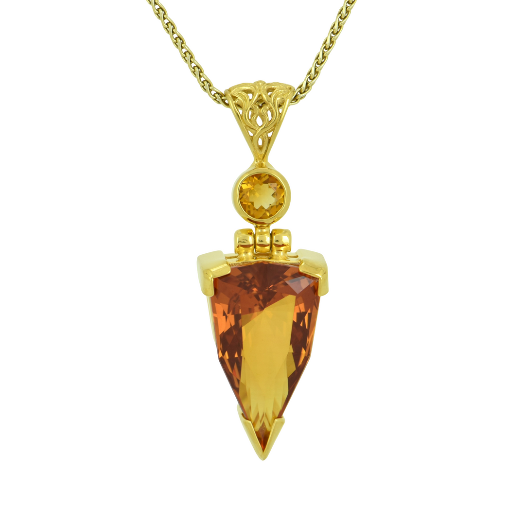Cognac Sapphire Pendant