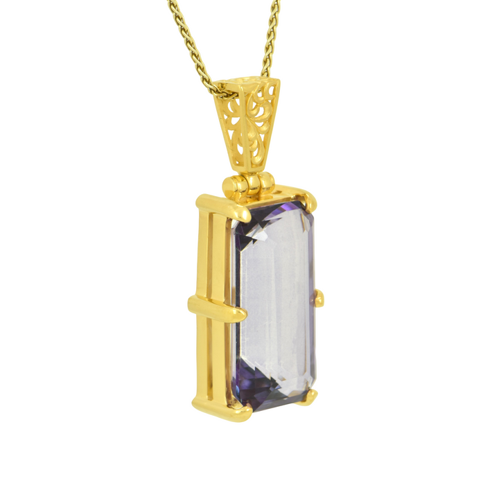 Alexandrite Effect Sapphire Pendant
