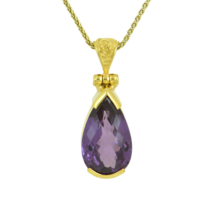 Alexandrite Effect Sapphire Pendant