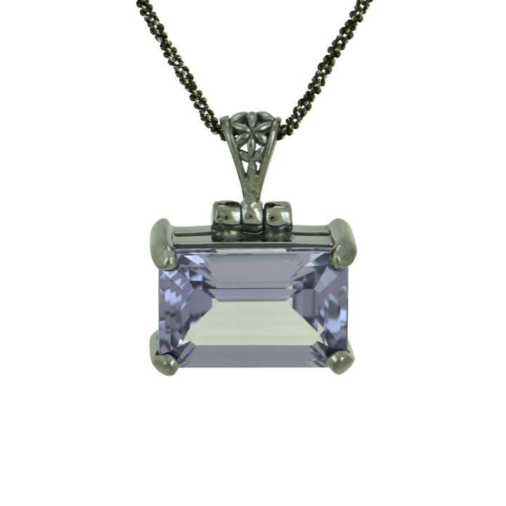 Alexandrite Effect Sapphire Pendant