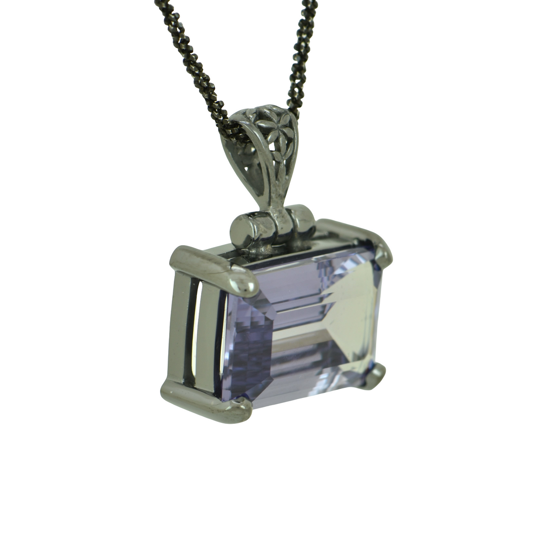 Alexandrite Effect Sapphire Pendant