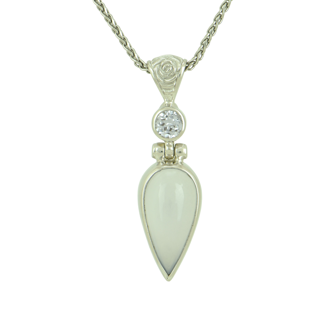Chalcedony Pendant
