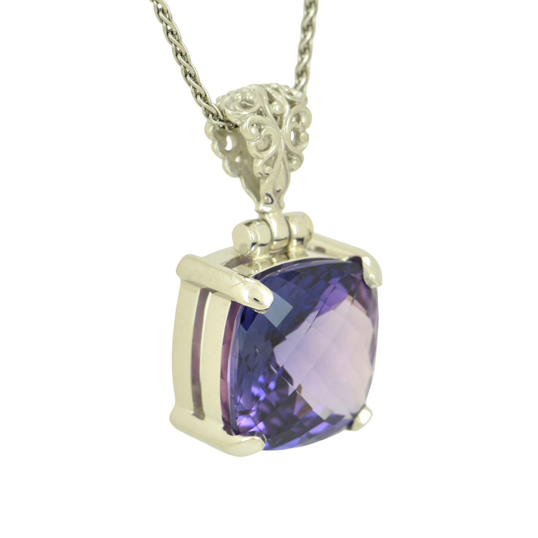 Tanzanite Effect Sapphire Pendant
