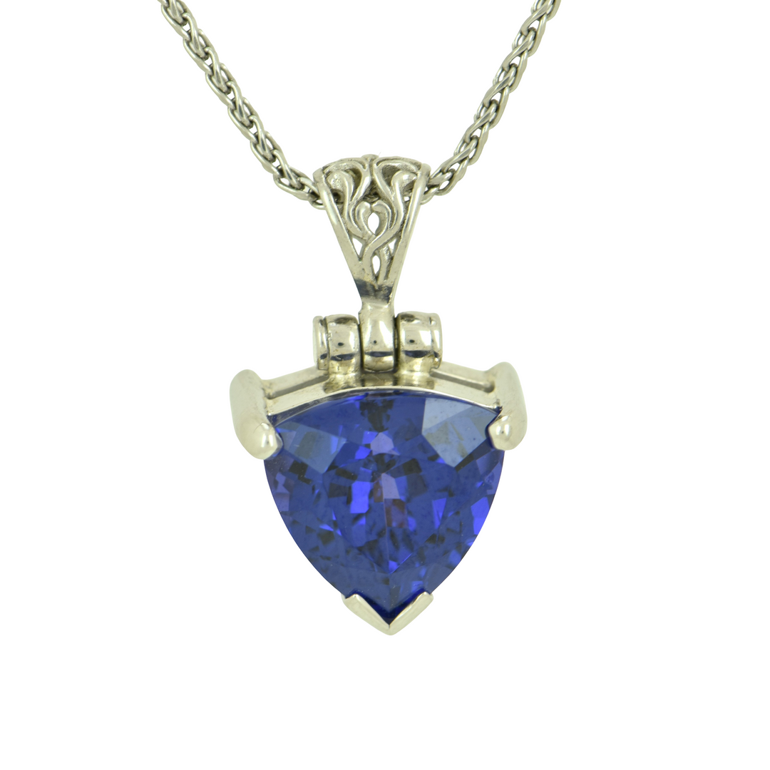Zao Gongen YAG Tanzanite Pendant