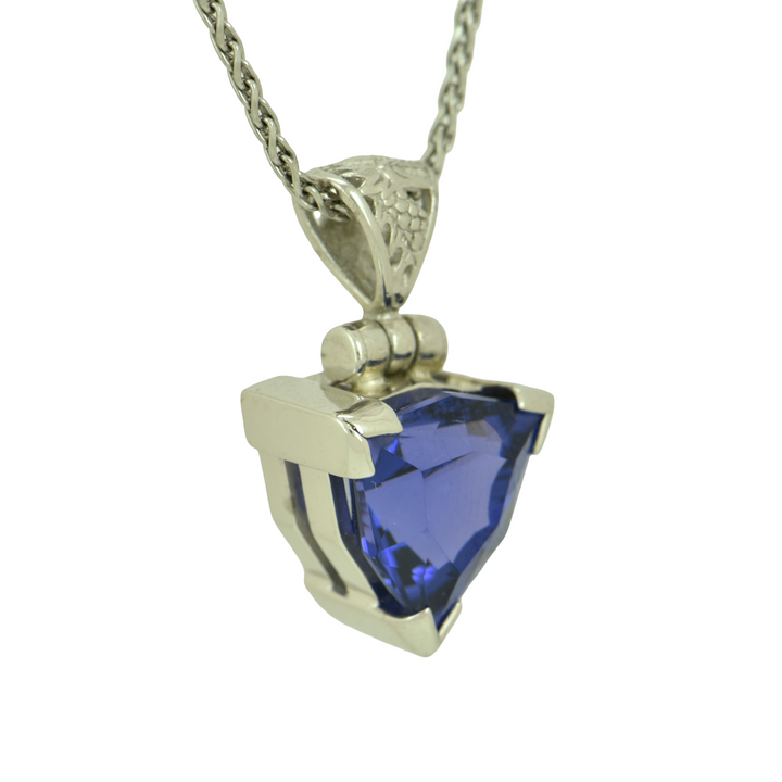 Zao Gongen YAG Tanzanite Pendant
