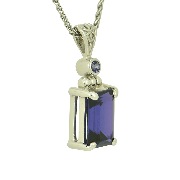 Zao Gongen YAG Tanzanite Pendant