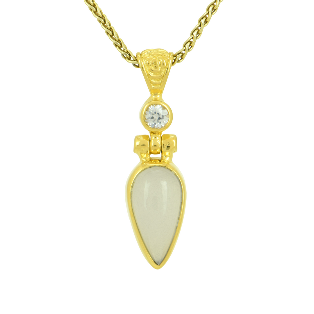 Chalcedony Pendant