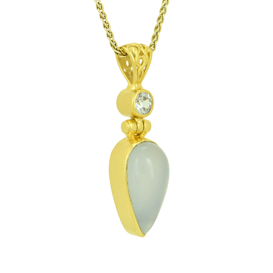Chalcedony Pendant