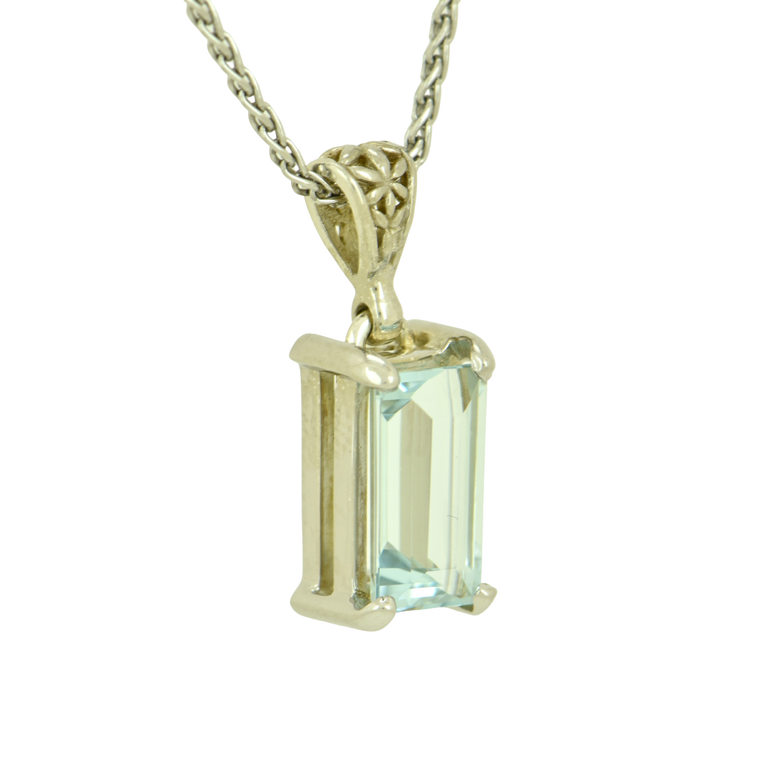 Aquamarine Pendant