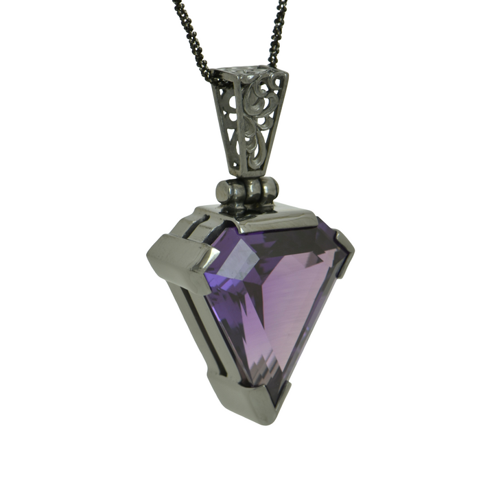 Alexandrite Effect Sapphire Pendant