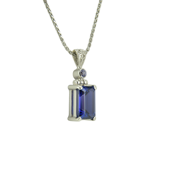 Zao Gongen YAG Tanzanite