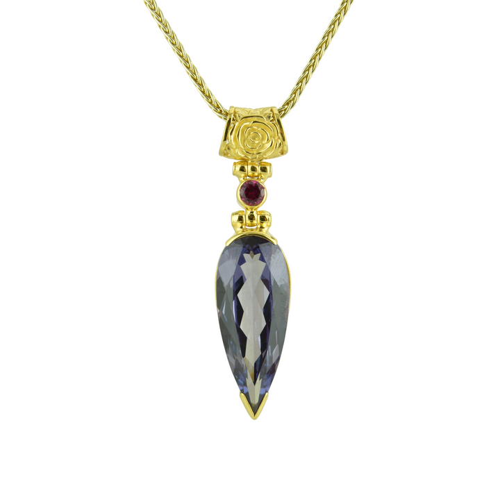 Alexandrite Effect Sapphire