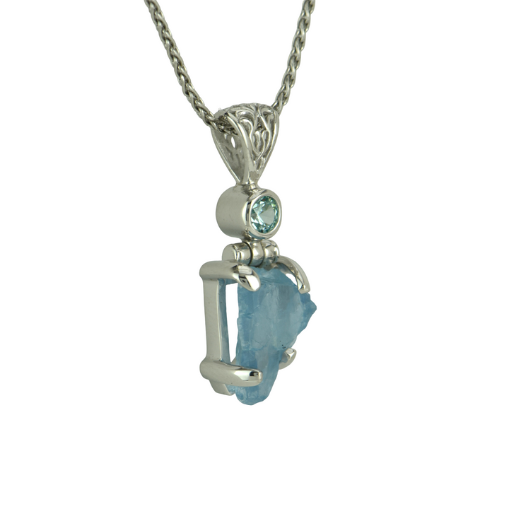Blue Beryl Pendant