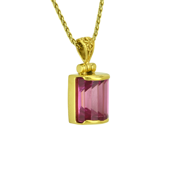 Shasta Pink Sapphire Pendant