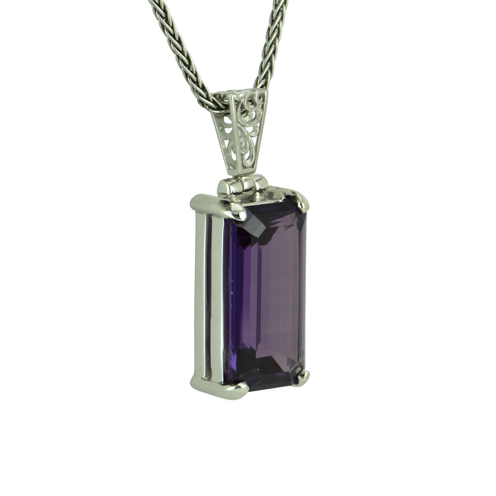 Alexandrite Effect Sapphire Pendant