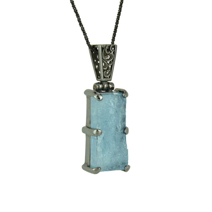 Blue Beryl Pendant
