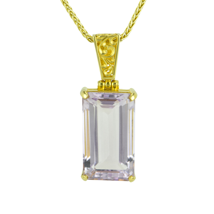 Lavender de Fleur Amethyst Pendant