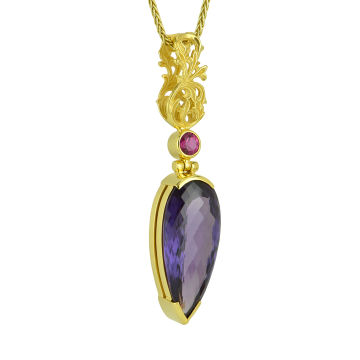 Alexandrite Effect Sapphire Pendant