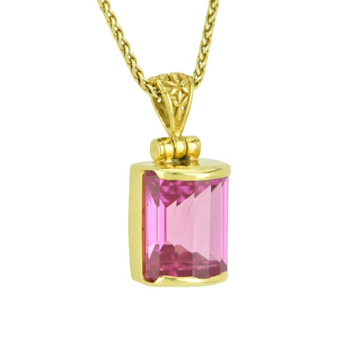 Shasta Pink Sapphire Pendant