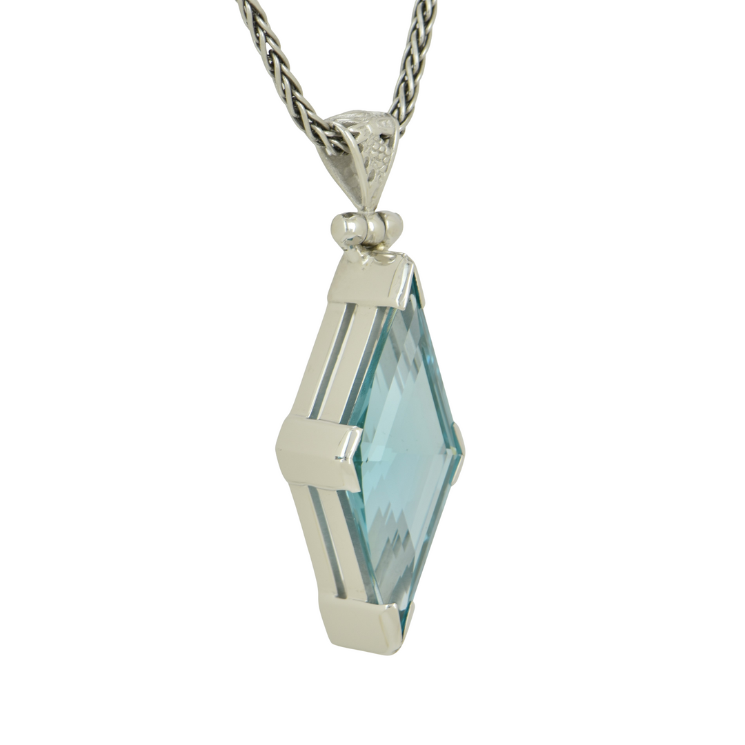 Paraiba Effect Spinel Pendant, set in Sterling Silver plated in White Rhodium