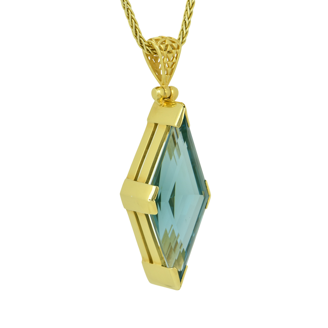 Paraiba Effect Spinel Pendant, set in Sterling Silver plated in Yellow Gold