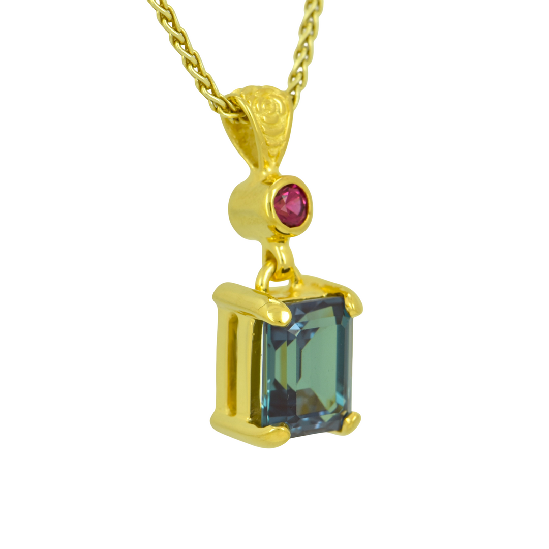 Alexandrite Chrysoberyl Pendant