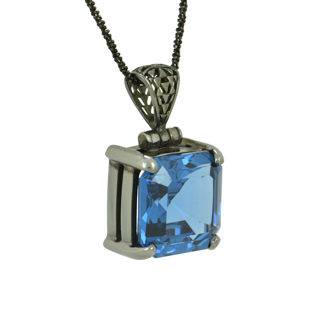 Blue Green Spinel Pendant