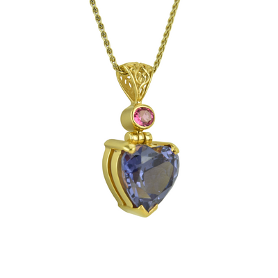 Alexandrite Effect Sapphire