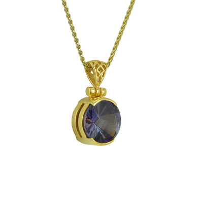 Alexandrite Effect Sapphire