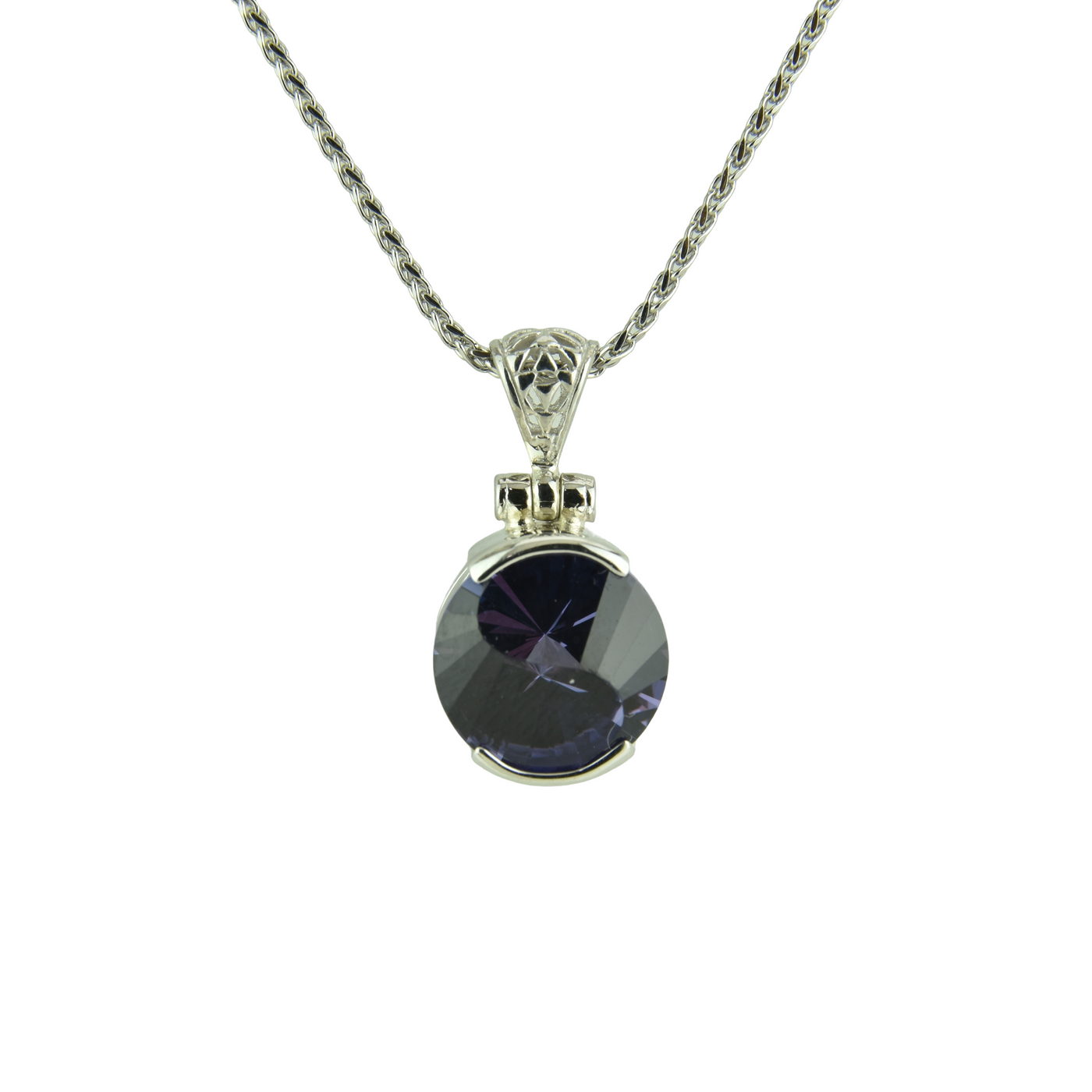 Alexandrite Effect Sapphire