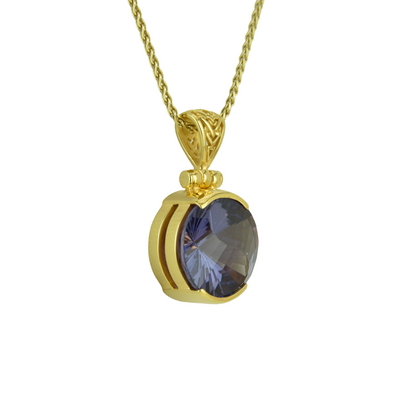 Alexandrite Effect Sapphire
