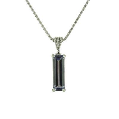 Alexandrite Effect Sapphire