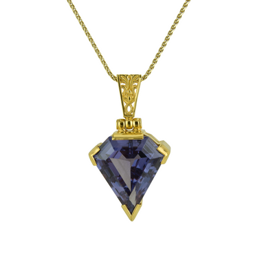 Alexandrite Effect Sapphire