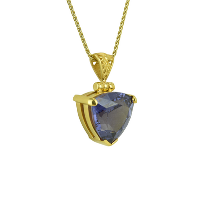 Alexandrite Effect Sapphire
